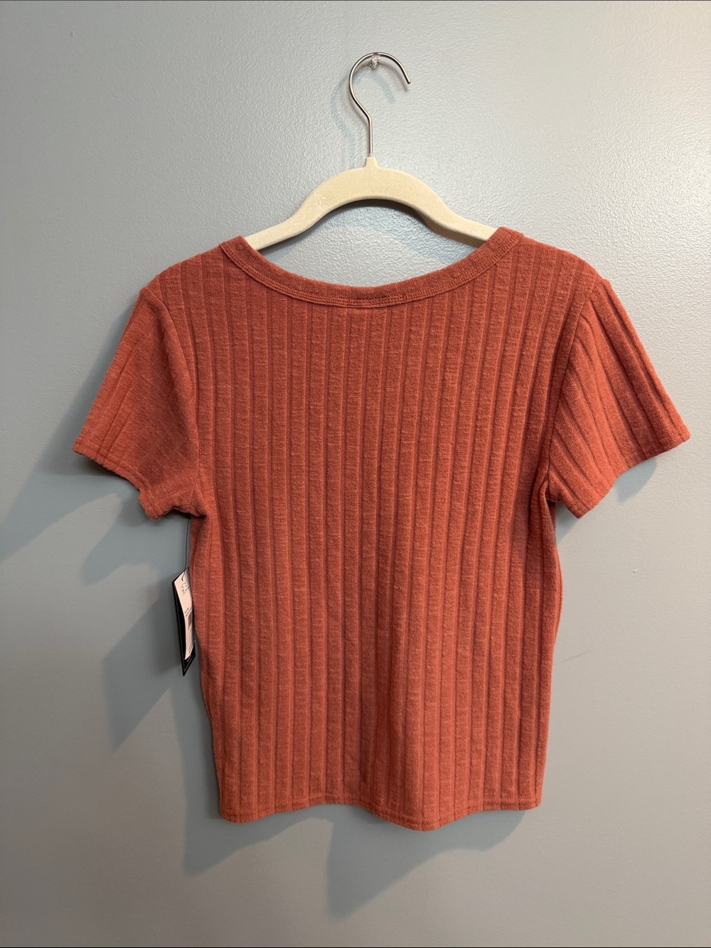 Volcom Ribbed V-Neck Short Sleeve Top - Rust - Picture 3 of 4